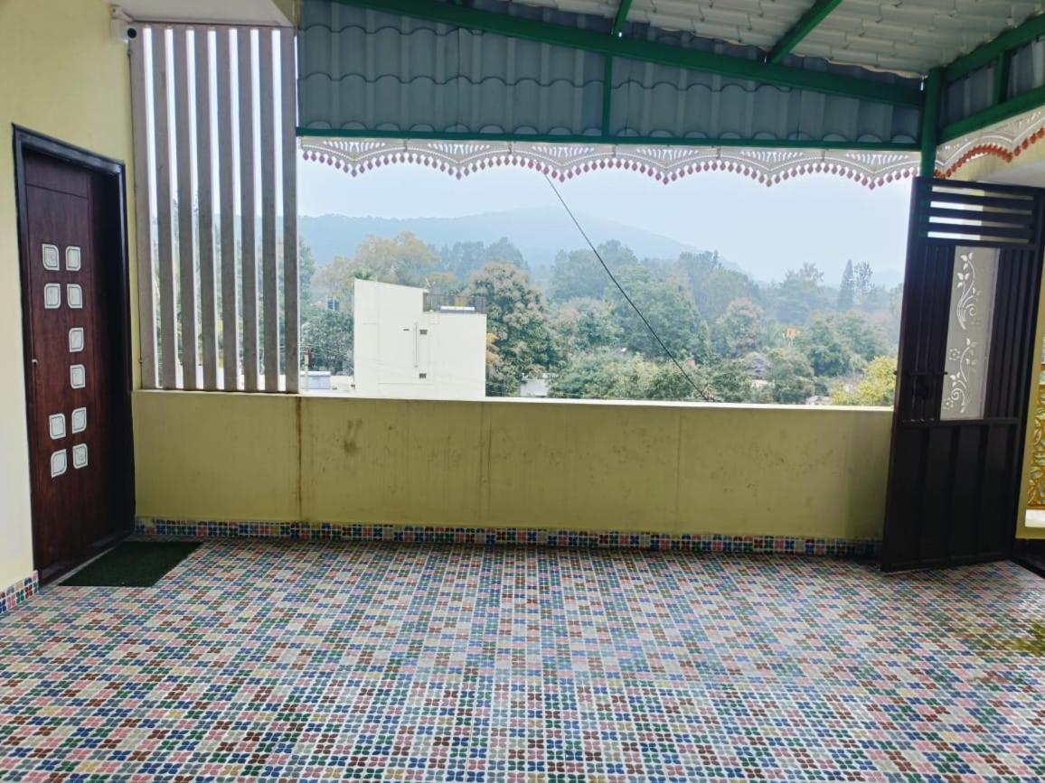 Hilltop Heaven Yelagiri Luaran gambar