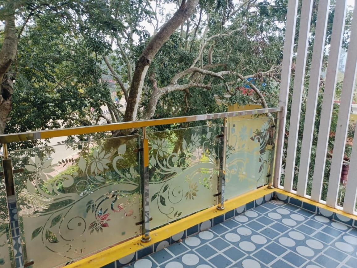 Hilltop Heaven Yelagiri Luaran gambar