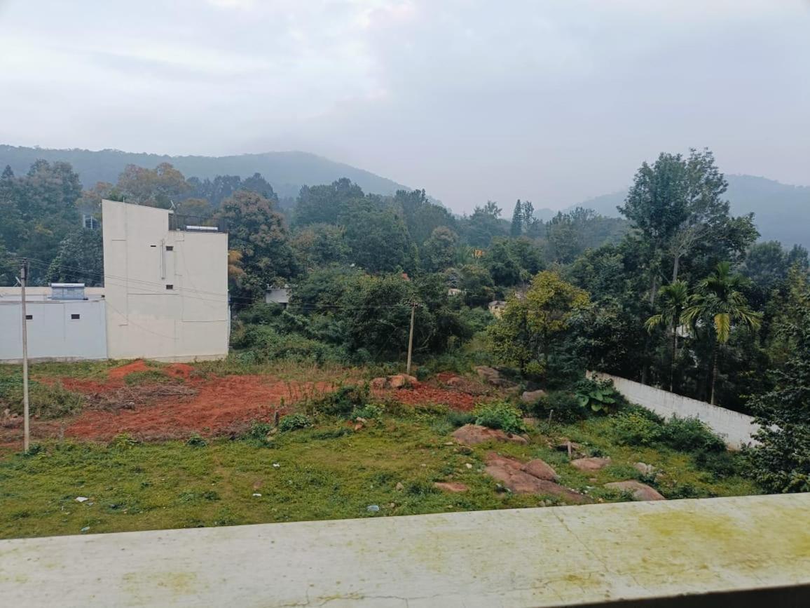 Hilltop Heaven Yelagiri Luaran gambar